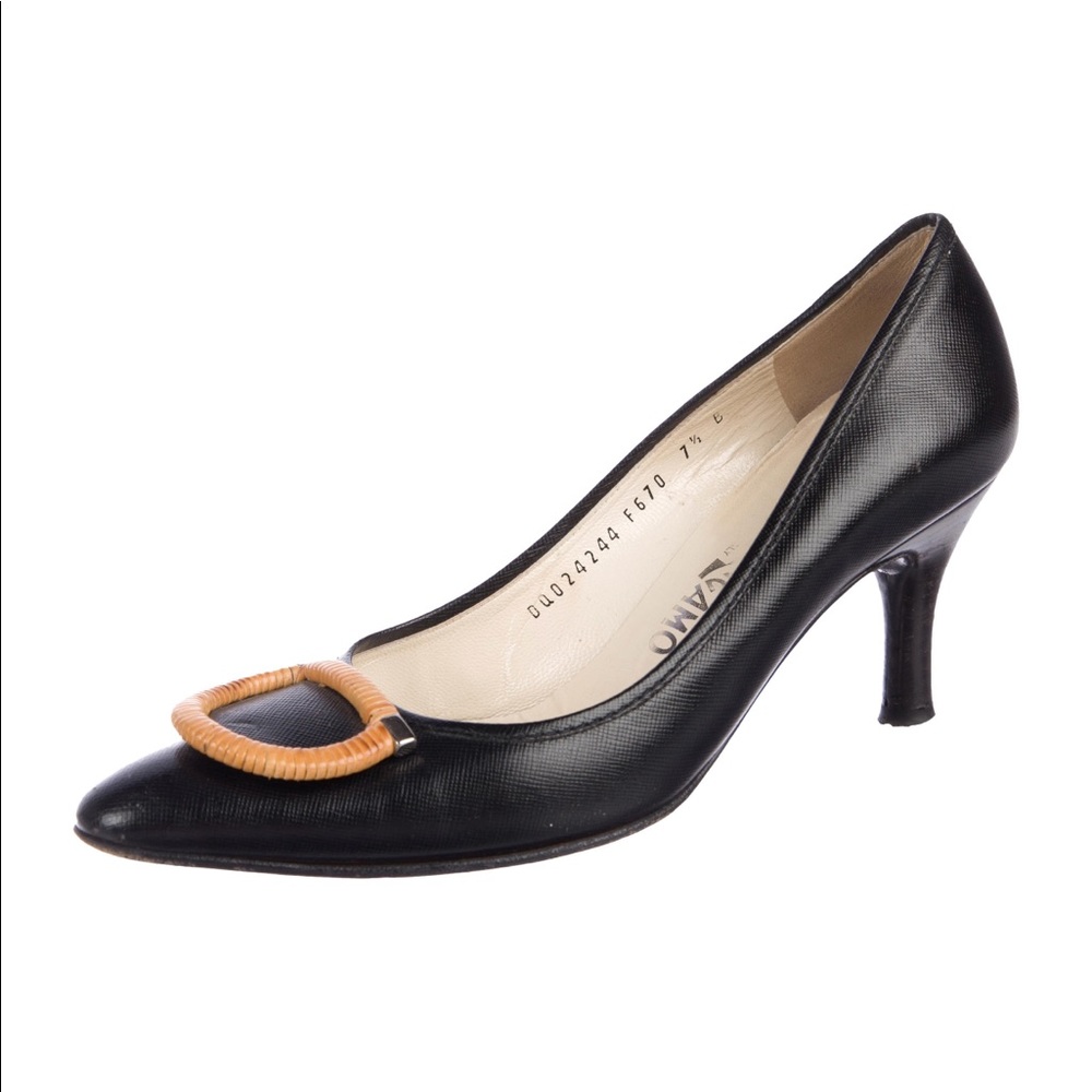 Salvatore Ferragamo Wicker Gancini Heels 7.5 B
